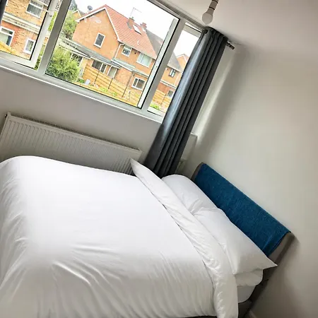 Xx Bright Double Free Parking & Shared Bathroom Homestay *